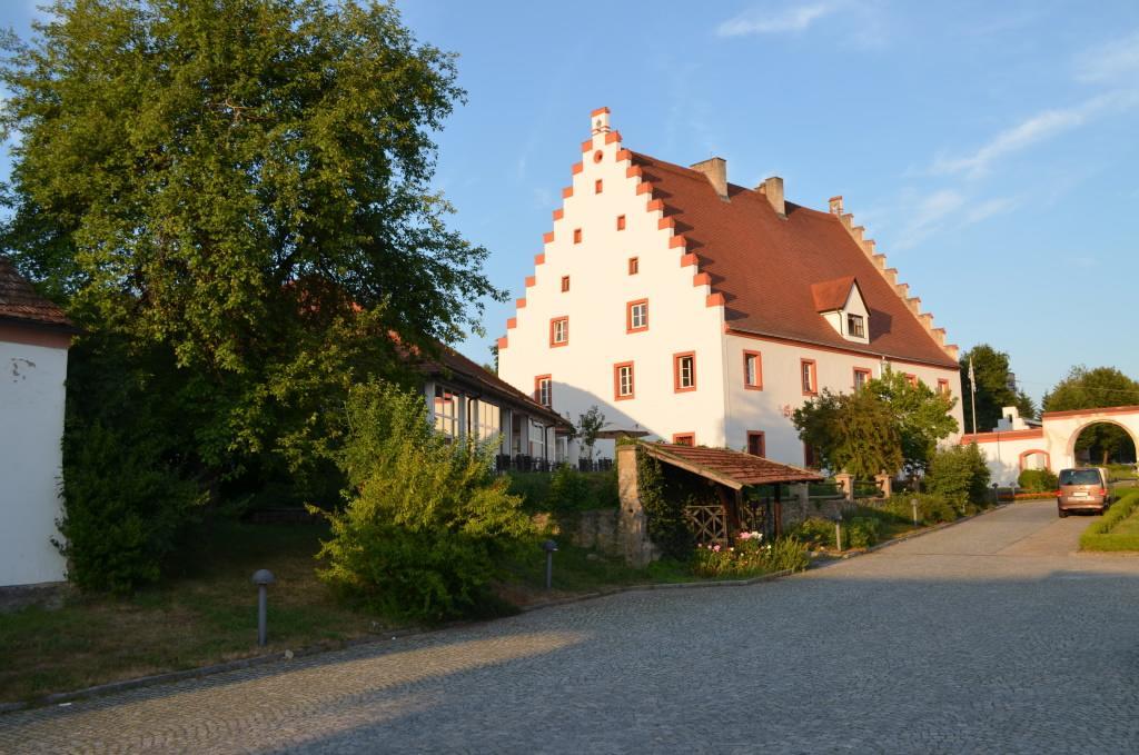 Schlossgasthof Roesch Blaibach Eksteriør billede